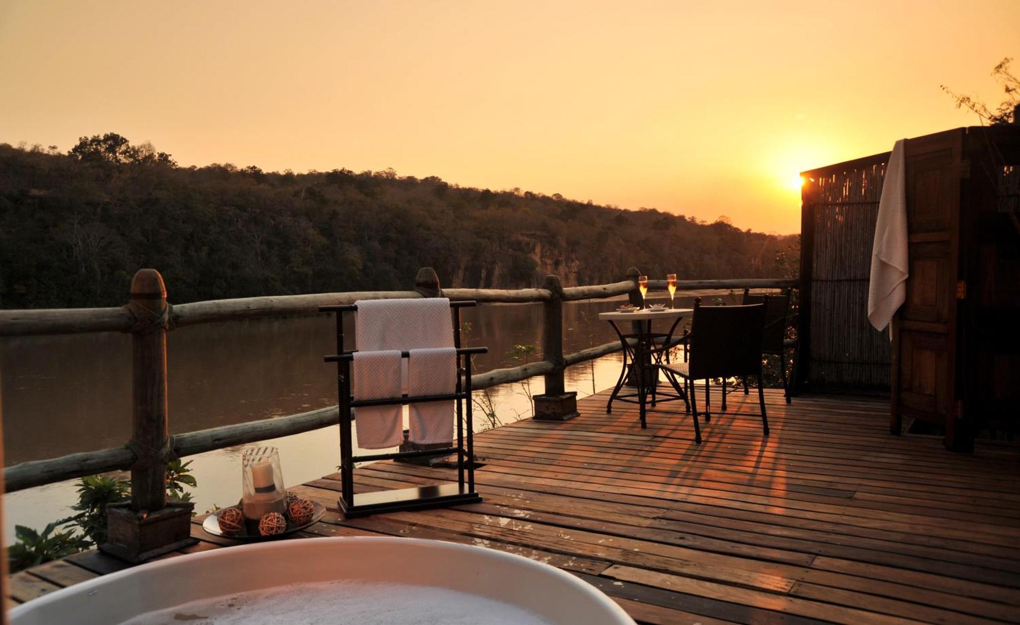 Serena Mivumo River Lodge Mkalinzu 外观 照片